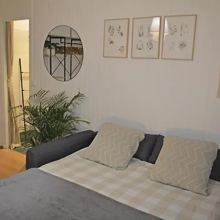 Cosy Studio Near Montmartre *