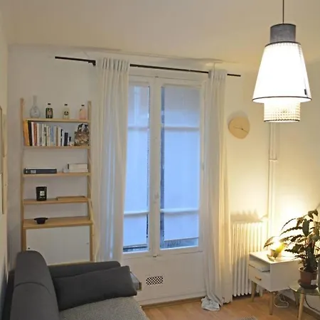 Cosy Studio Near Montmartre *