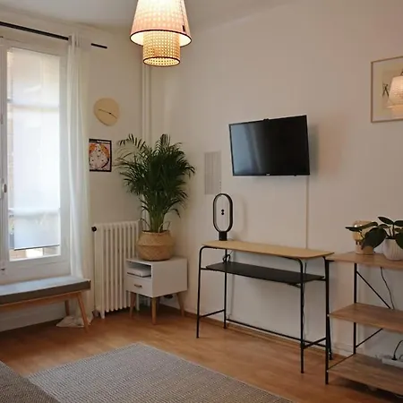 Cosy Studio Near Montmartre Appartamento Parigi